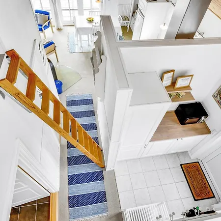 Two-bedroom In 펜션 Tarm